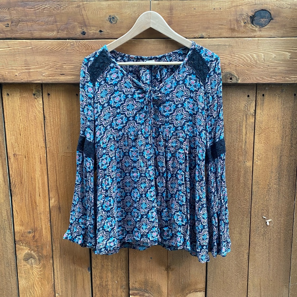 Adorable patterned long sleeve